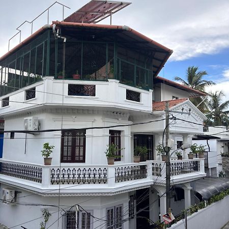 Beza Homestay Kochi Exterior photo